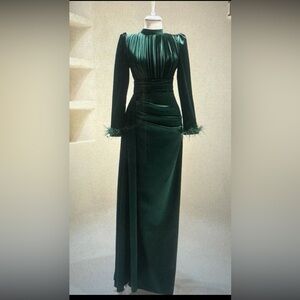 Modest Emerald Green Maxi Dress